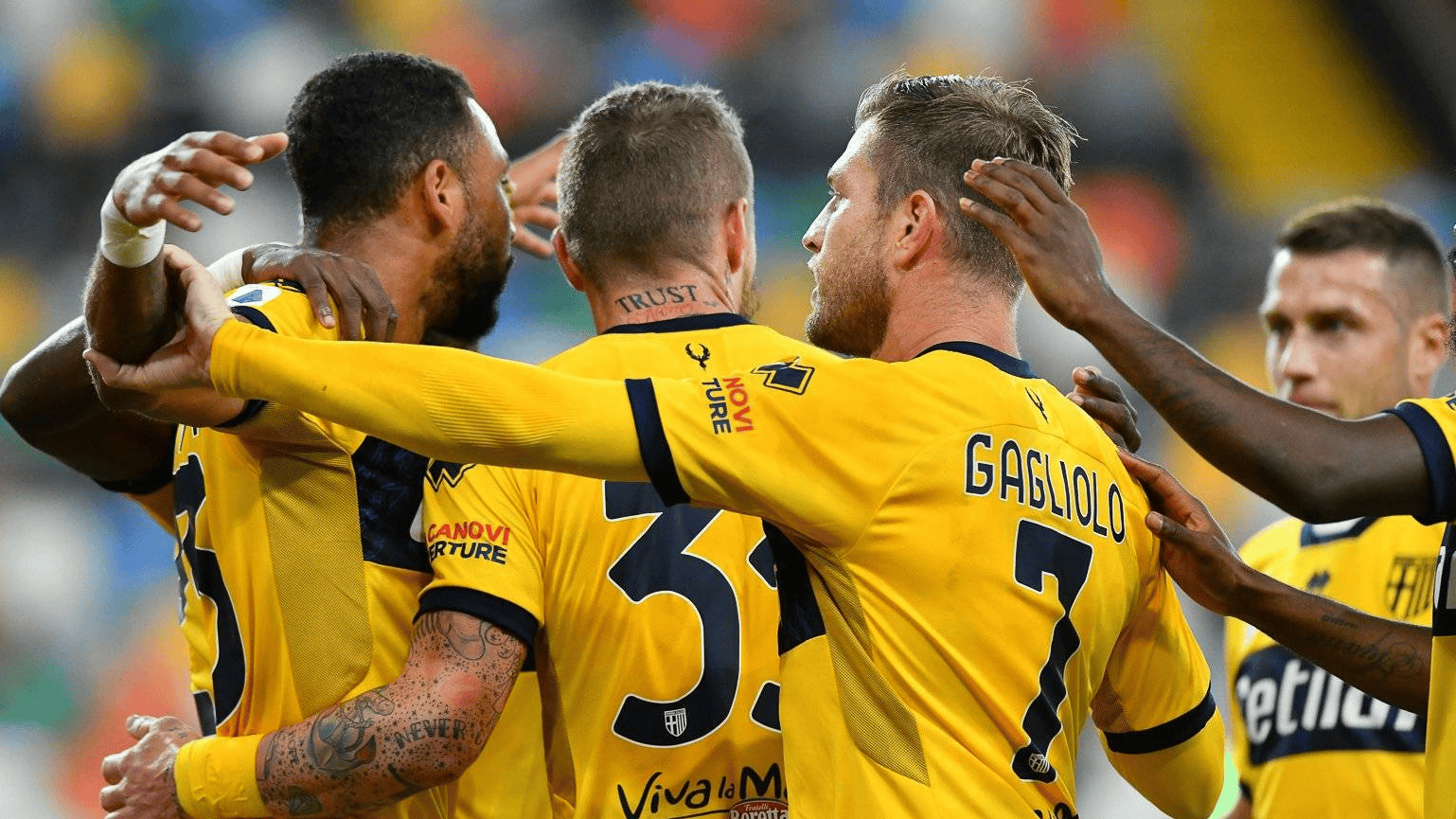 意甲争冠悬念全新一季比赛再掀热潮 意甲争冠悬念全新一季比赛再掀热潮