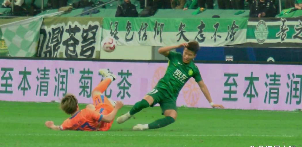 红牌事件频发，裁判组织将加强比赛执法的简单介绍