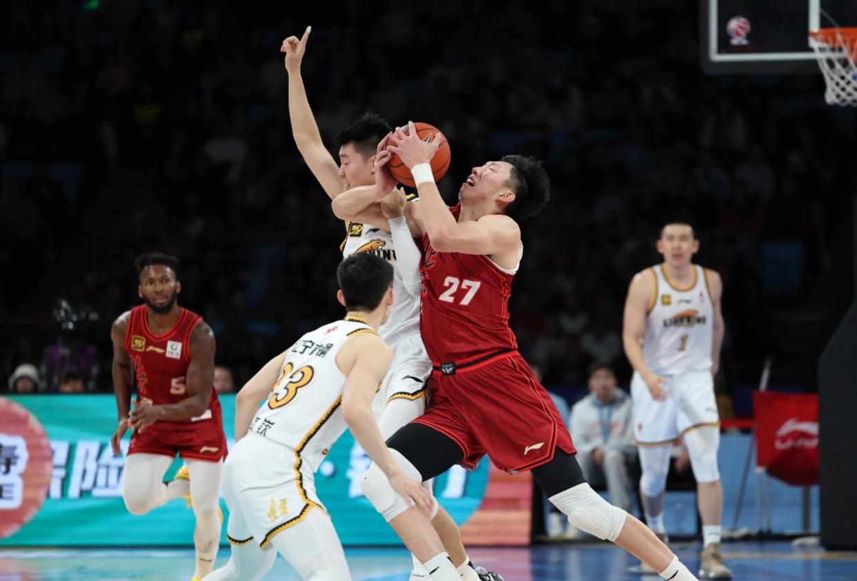 山东队迎来胜利，精彩比赛一触即发