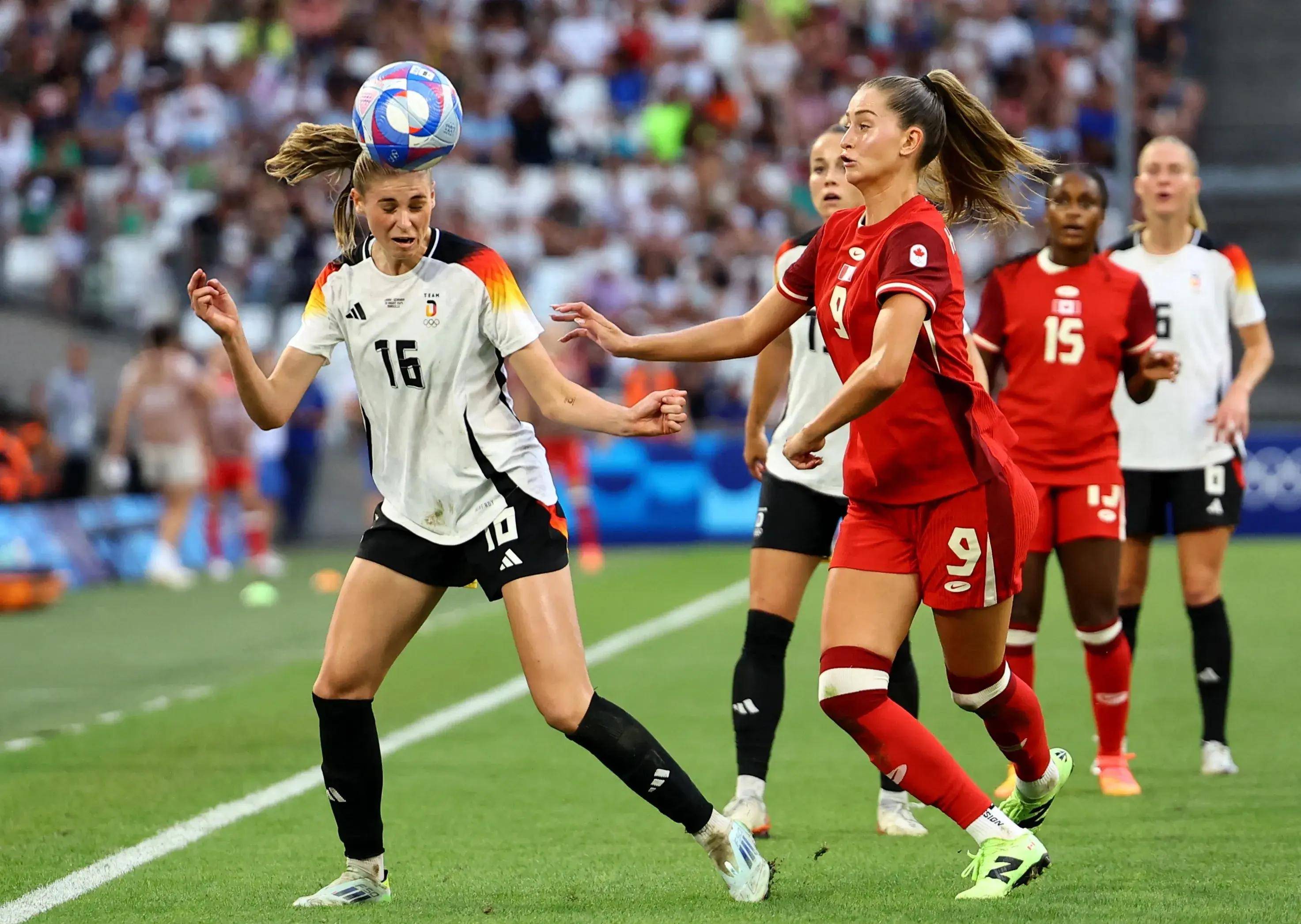 B体育体育竞技-哥伦比亚女足新秀崭露头角，成为关注焦点！的简单介绍