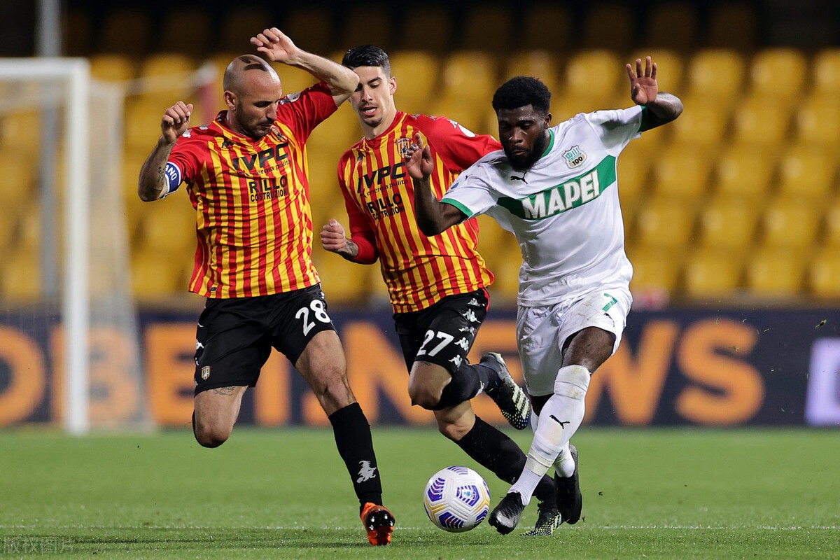 B体育体育网址-包含贝内文托大手笔跃起争取保级希望的词条