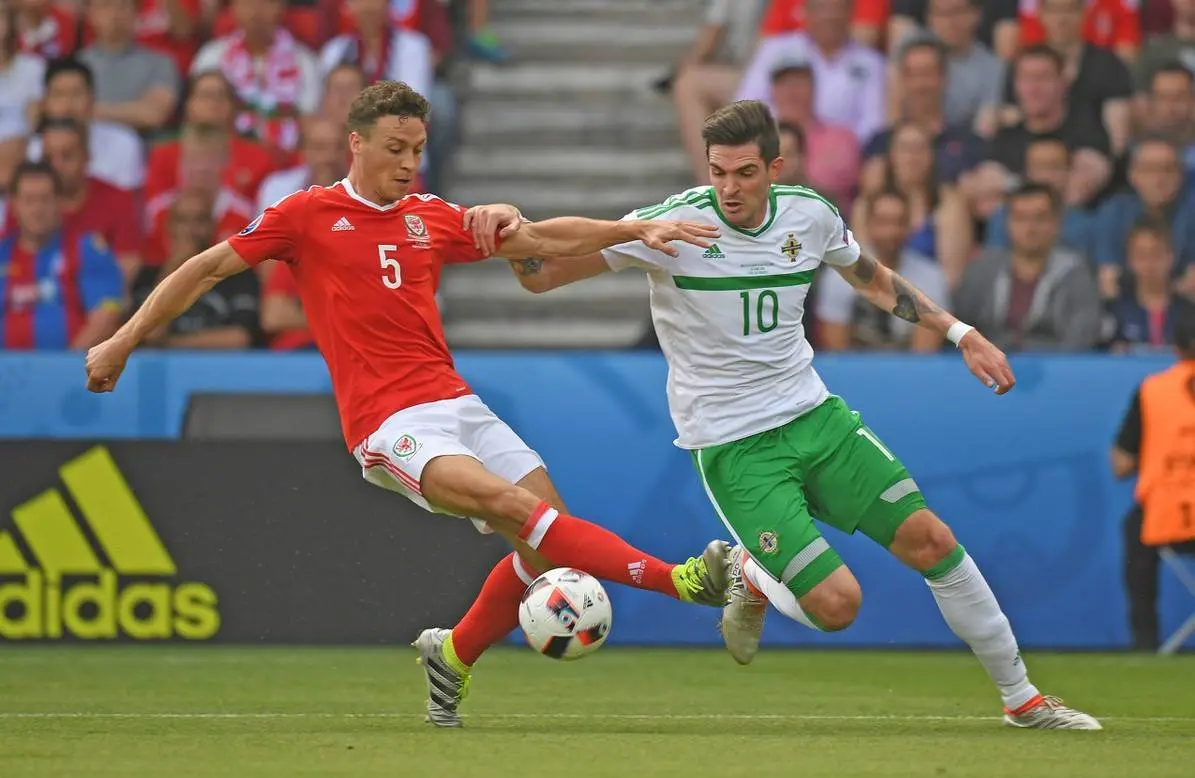 B体育体育地址-丹麦队大胜芬兰，晋级欧预赛四分之一决赛