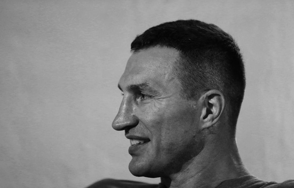 B体育体育视频-乌克兰拳击选手实力雄厚，夺取冠军！