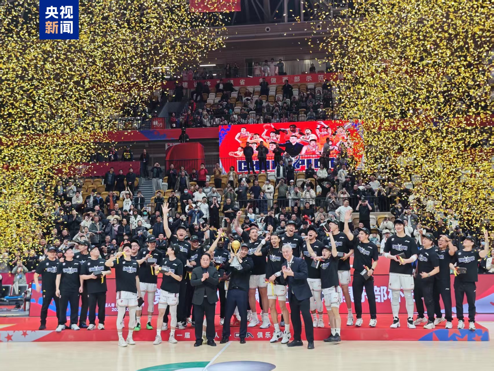 上海队气势如虹，冲刺季后赛