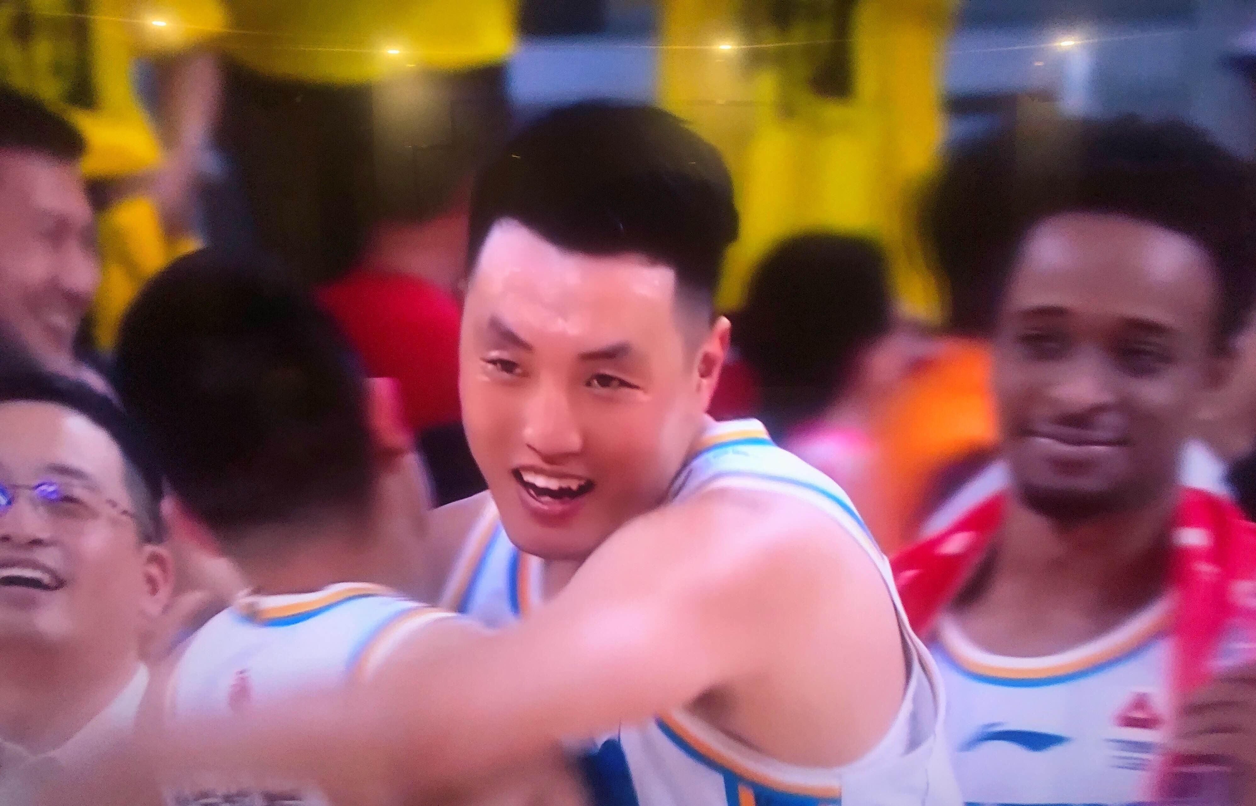 B体育体育注册-球队头号得分手在CBA比赛中表现抢眼